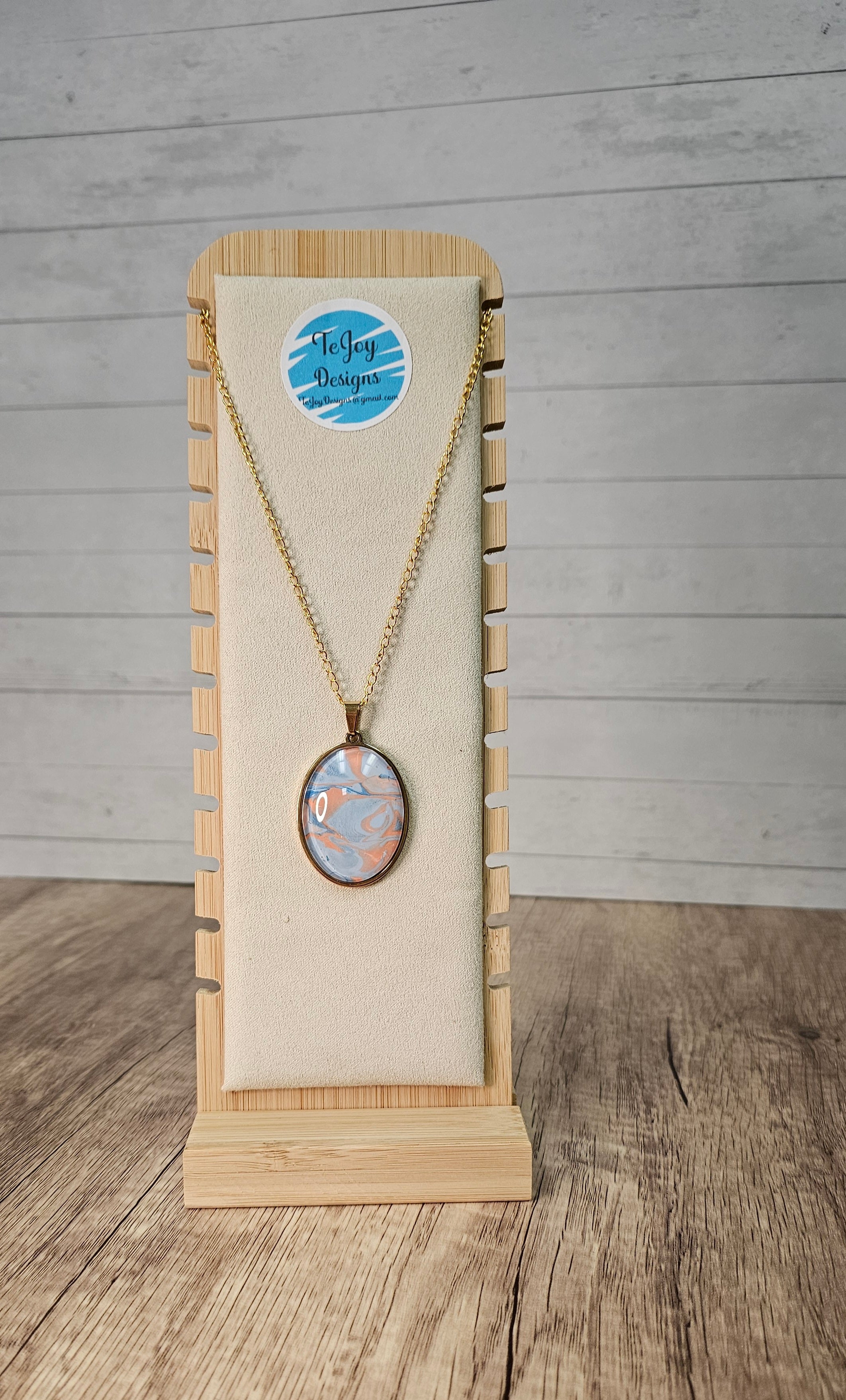 31.5" Fluid Art Necklace